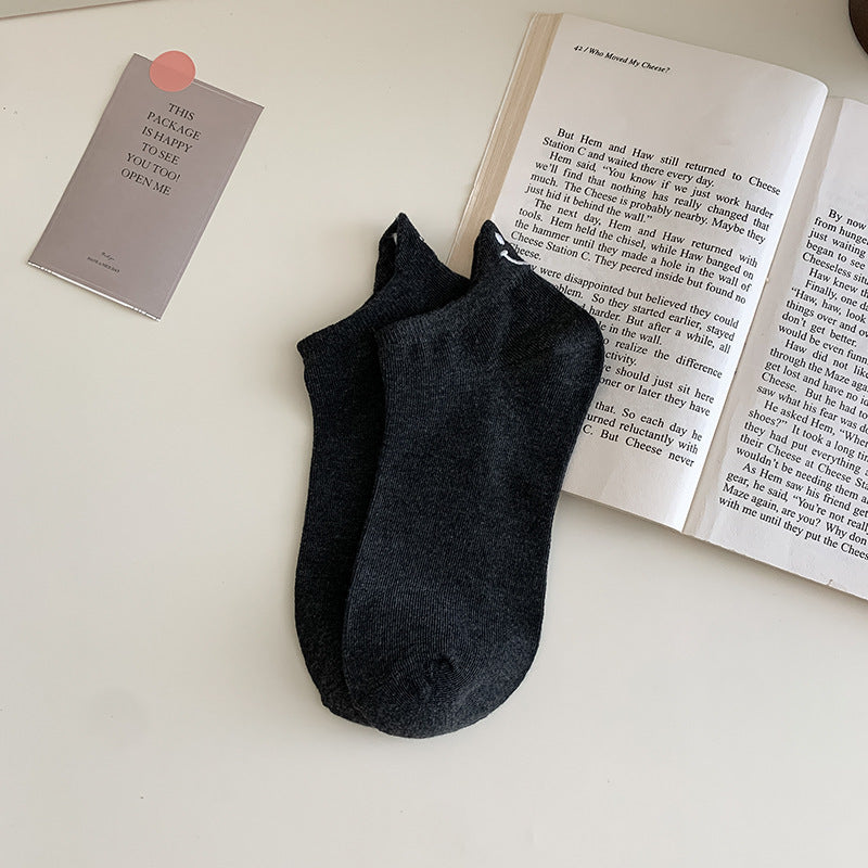 Women's Ankle Socks Smiley Face Embroidered