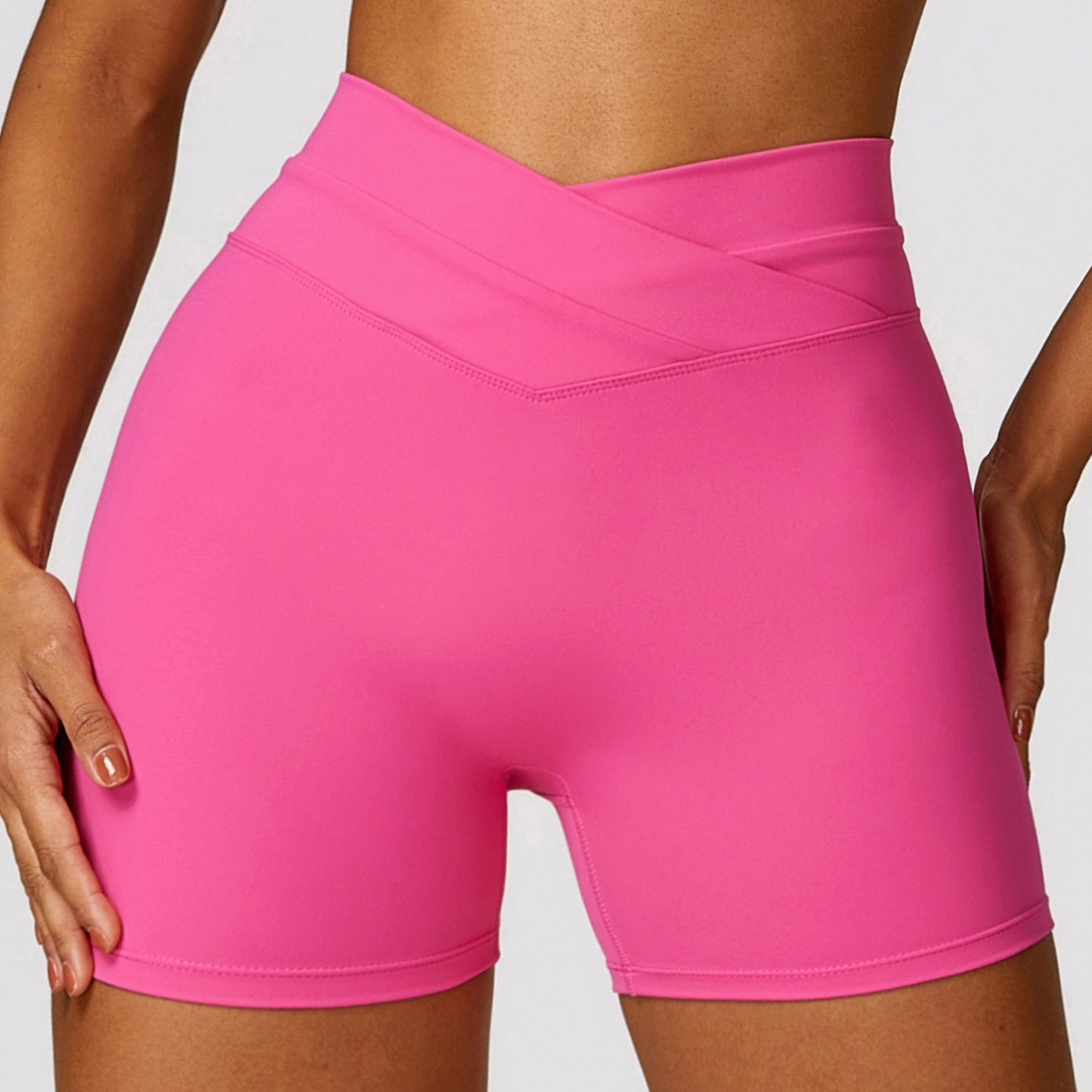 Hip Raise Shorts with Cross High-waisted
