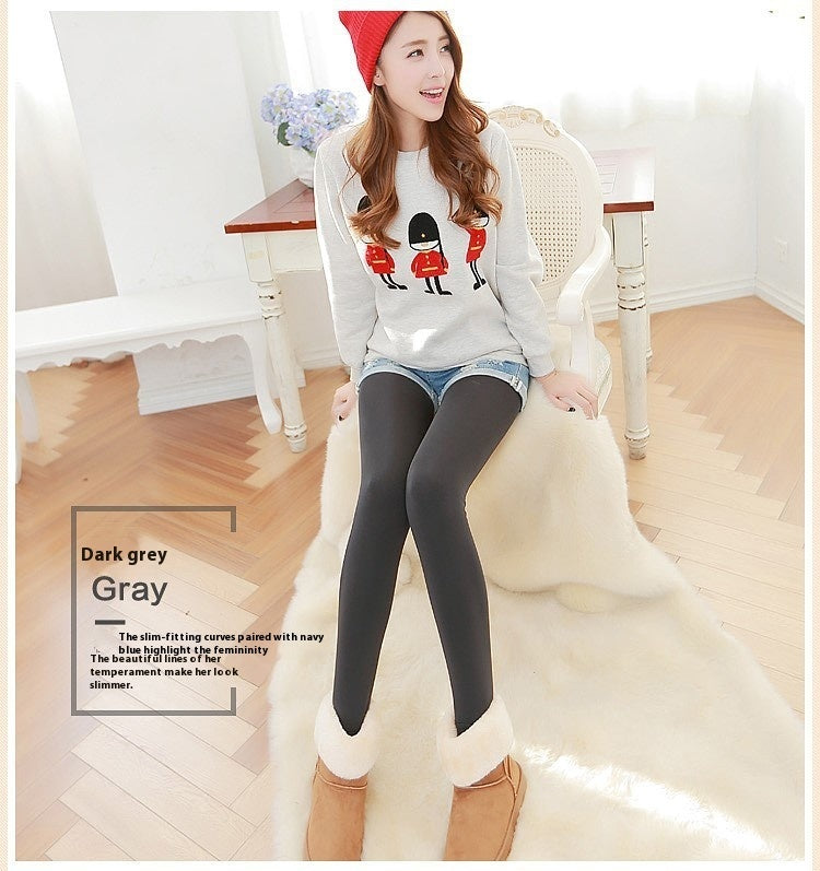 Thick Fleece-lined Women's Leggings with Integrated Heal Sock for Maximum Warmth