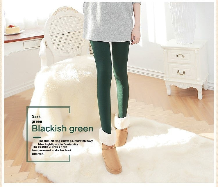 Thick Fleece-lined Women's Leggings with Integrated Heal Sock for Maximum Warmth